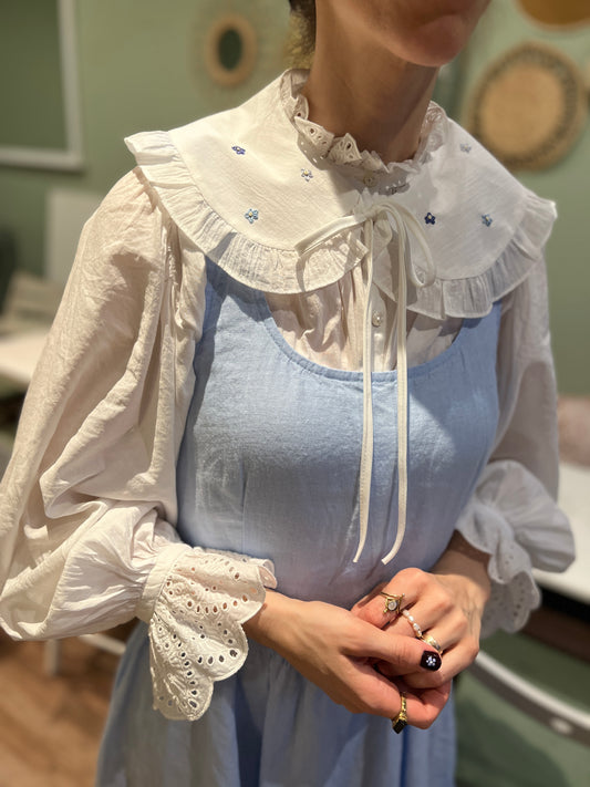 Hímzett kiegészítők